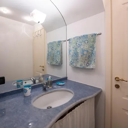 דירה 233 - Casa Milla - Centro Citta - 150metri Dal Mare E - Parcheggio Gratis Incluso *