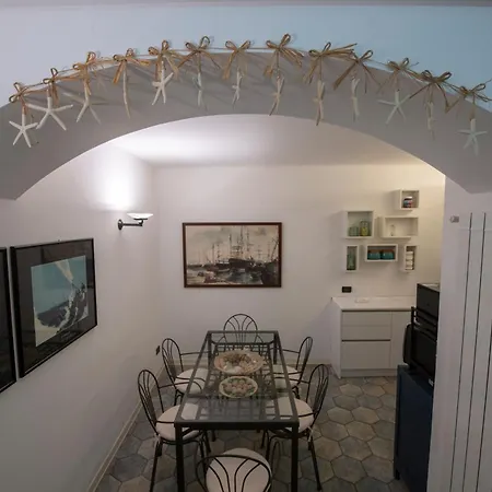 233 - Casa Milla - Centro Citta - 150metri Dal Mare E - Parcheggio Gratis Incluso